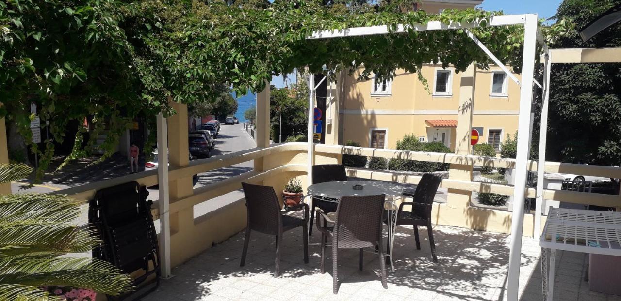Apartments Villa Sandi Изола Екстериор снимка